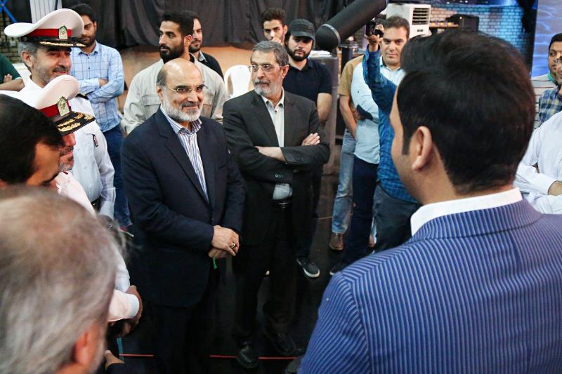 آنچه از دل برآید بر دل نشیند