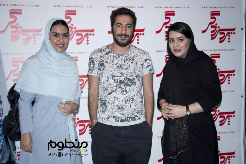 نوید محمدزاده با مردم به تماشای «لانتوری» نشست