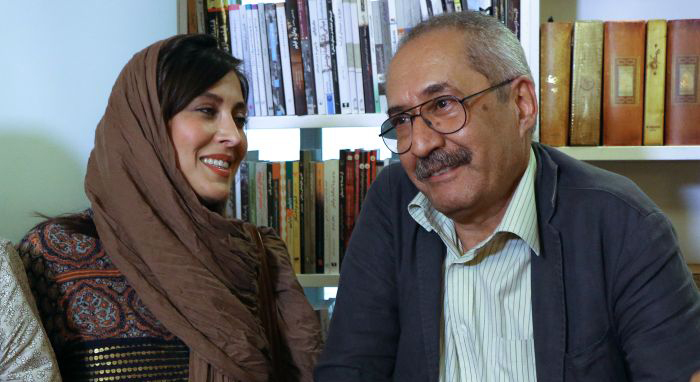 مراسم رونمایی از کتاب «قصههای دهه شصت» برگزار شد / تصاویر مراسم رونمایی از کتاب «قصههای دهه شصت» برگزار شد / تصاویر