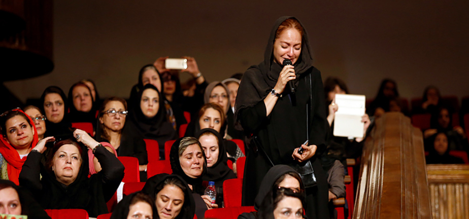 تصاویر مراسم یادبود عباس کیارستمی تصاویر مراسم یادبود عباس کیارستمی