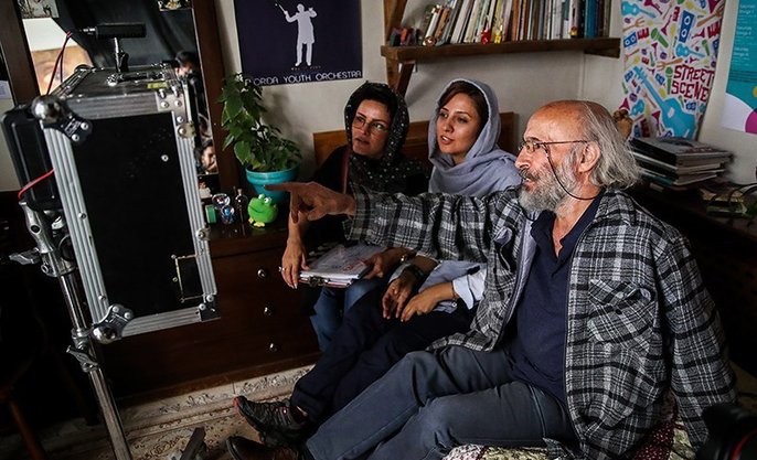 عوامل در پشت صحنه فیلم «کاناپه» ساخته کیانوش عیاری