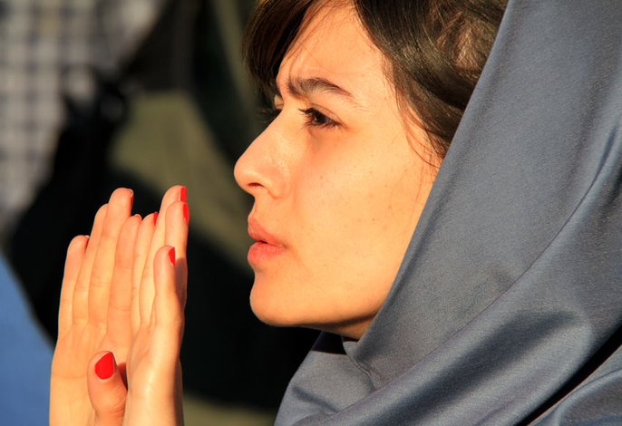 لاک قرمز؛ فیلمی که بدنبال گدایی گریه از مخاطب نیست لاک قرمز؛ فیلمی که بدنبال گدایی گریه از مخاطب نیست