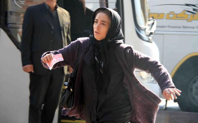 لاک قرمز، تکان دهنده ای که ملال آور نیست!