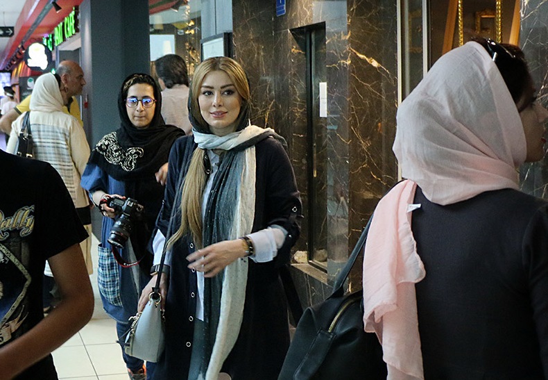 اکران مردمی کارگر ساده نیازمندیم