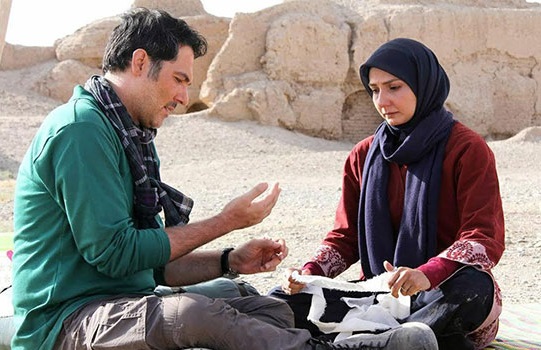 دیوار شیشه ای