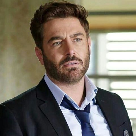 محمد رضا گلزار