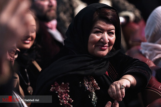 پوران درخشنده پوران درخشنده