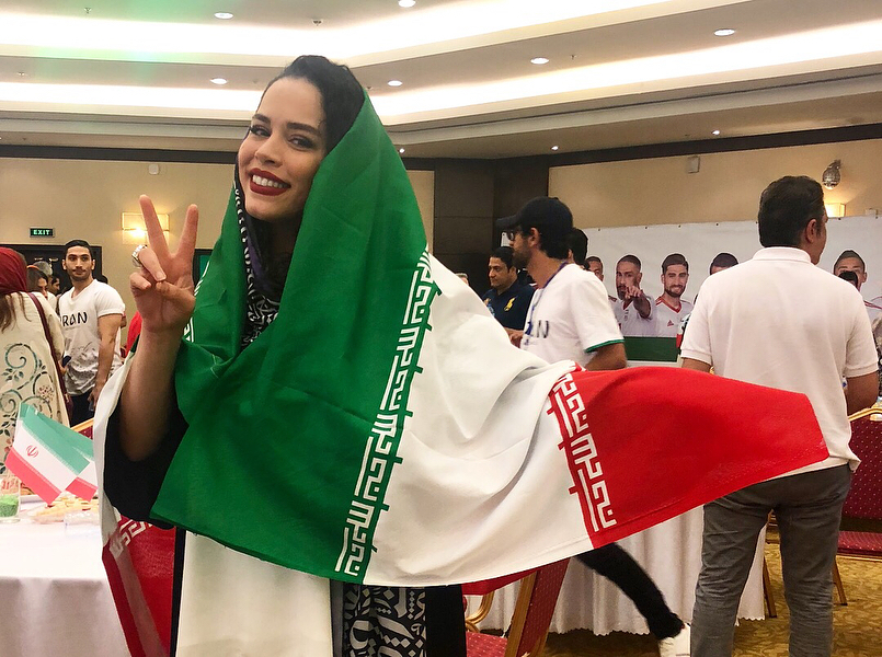 ملیکا شریفی نیا