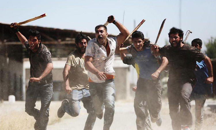 مغزهای کوچک زنگ زده مغزهای کوچک زنگ زده