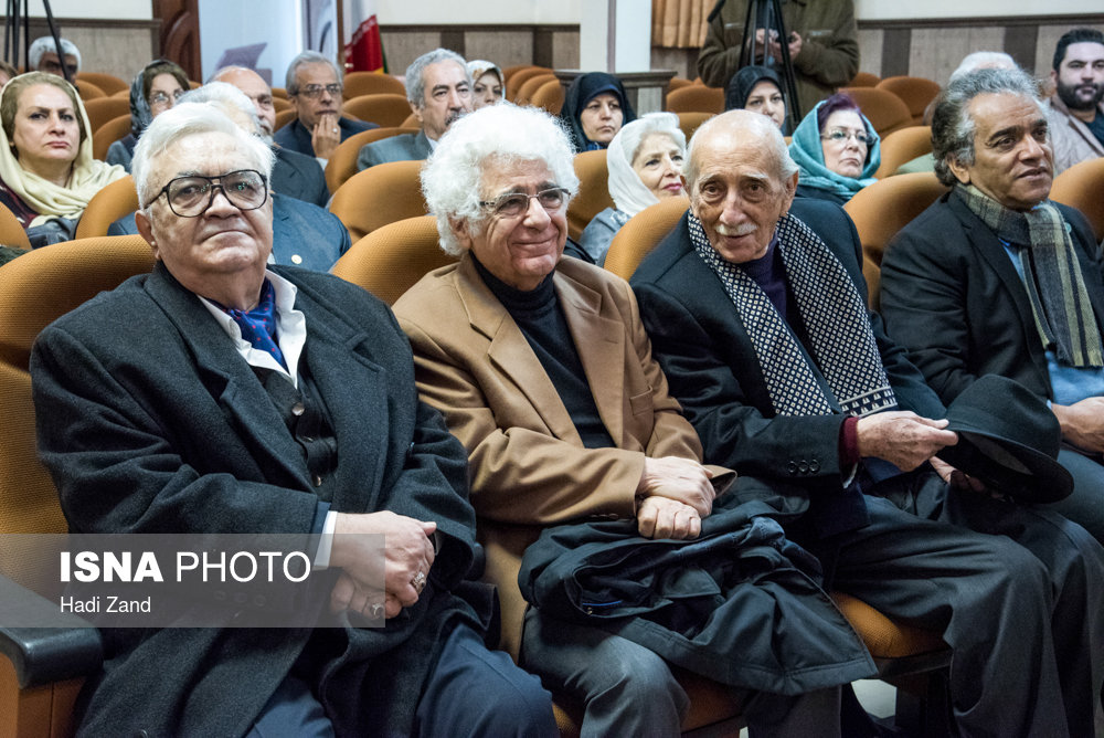 جشن تولد پیشکسوتان هنر که در ماههای آبان و آذر به دنیا آمدهاند جشن تولد پیشکسوتان هنر که در ماههای آبان و آذر به دنیا آمدهاند