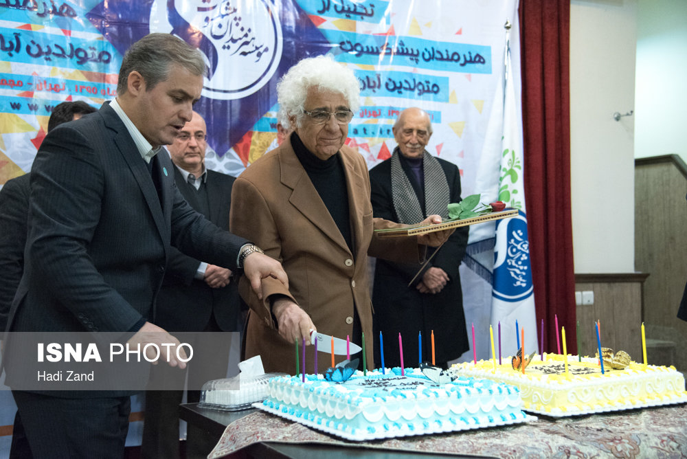 جشن تولد پیشکسوتان هنر که در ماههای آبان و آذر به دنیا آمدهاند جشن تولد پیشکسوتان هنر که در ماههای آبان و آذر به دنیا آمدهاند