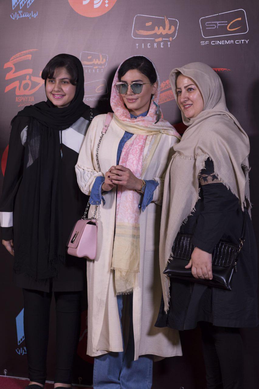 الناز شاکردوست در اکران مردمی خفه گی