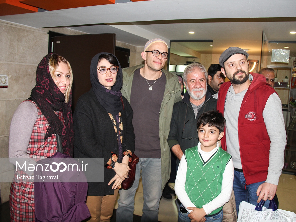 زوج بابک حمیدیان و مینا ساداتی در اکران مردمی «لاک قرمز»