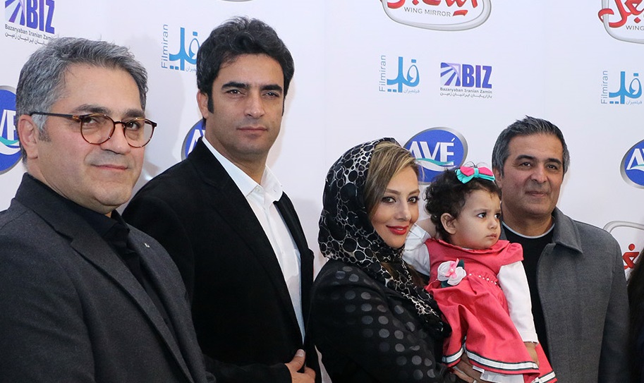 اکران خصوصی «آینه بغل»