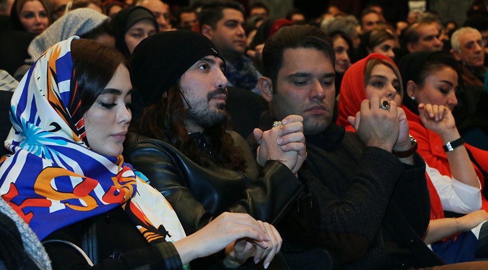 اکران خصوصی «آینه بغل»