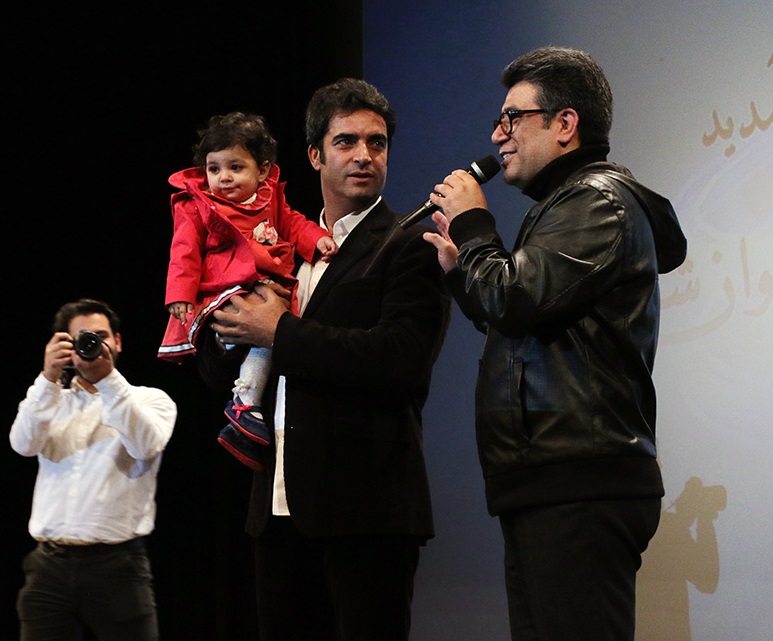 اکران خصوصی «آینه بغل»