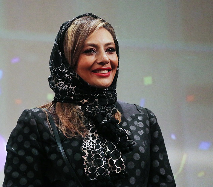 اکران خصوصی «آینه بغل»